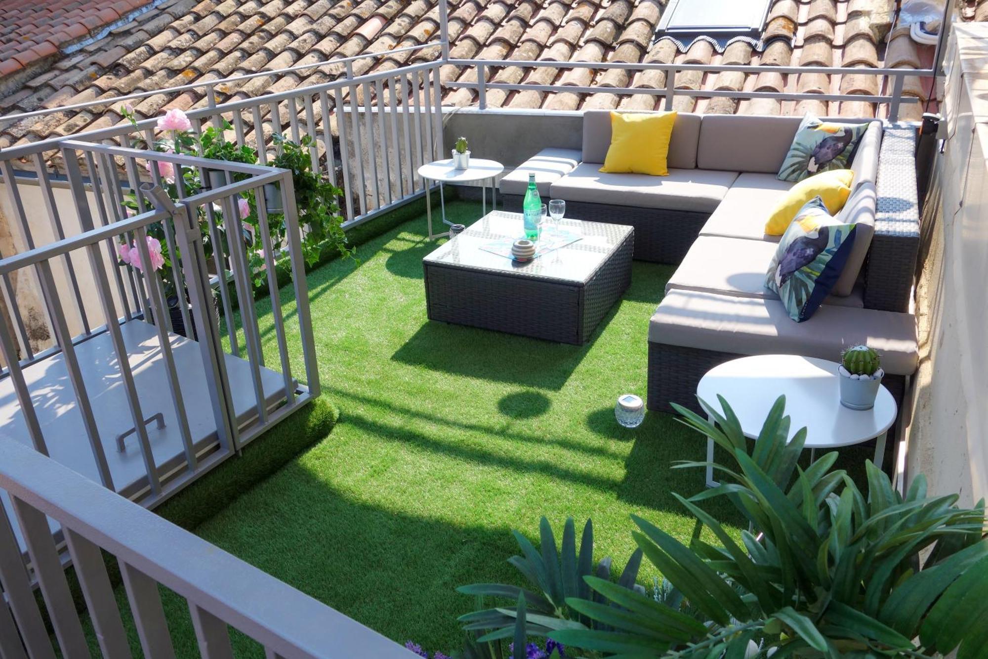 Arles Holiday - La Terrasse Exterior photo